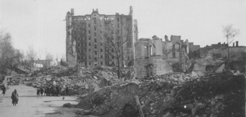 Ruins of the "Ginzburg Skyscraper" destroyed by Soviet remotely-controlled explosives after the city of Kyiv was occupied by the German troops in 1941.
