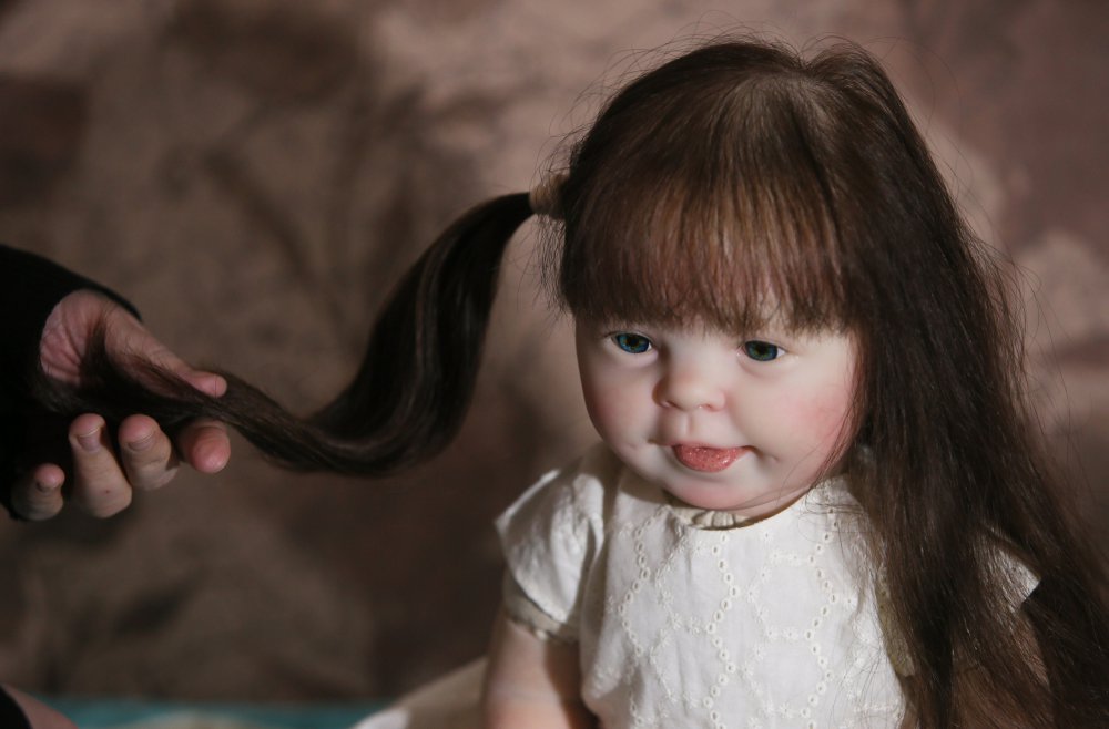 How an extank gunner became a reborn doll maker Euromaidan Press