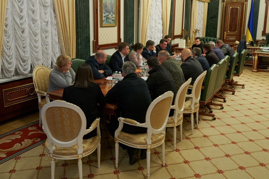 January 9 crisis meeting related to Ukraine International Airlines plane crash that took place on January 8 in Teheran, Iran. Photo: official website of the President of Ukraine