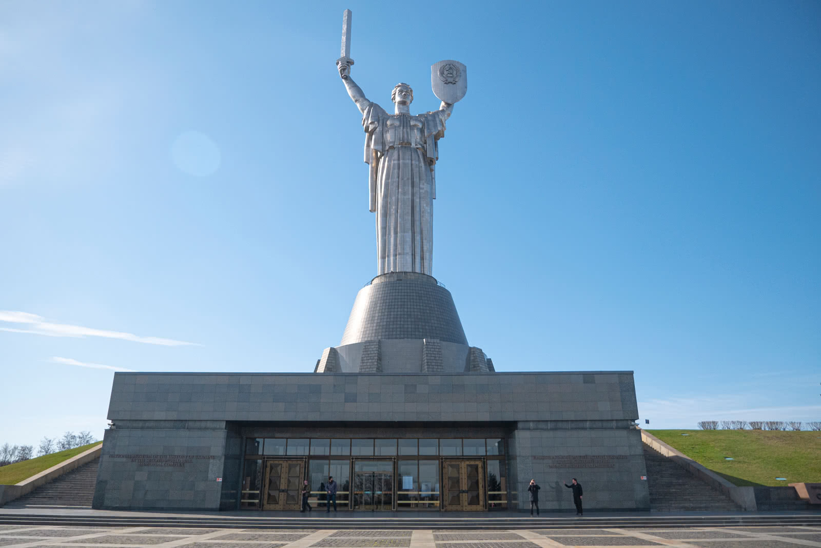 Motherland Monument Kyiv Landmark National Symbol Or Soviet Vestige