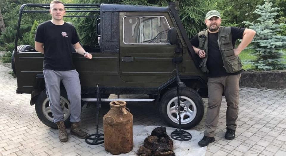 Milk cans with old UPA documents found in forests of Lviv Oblast