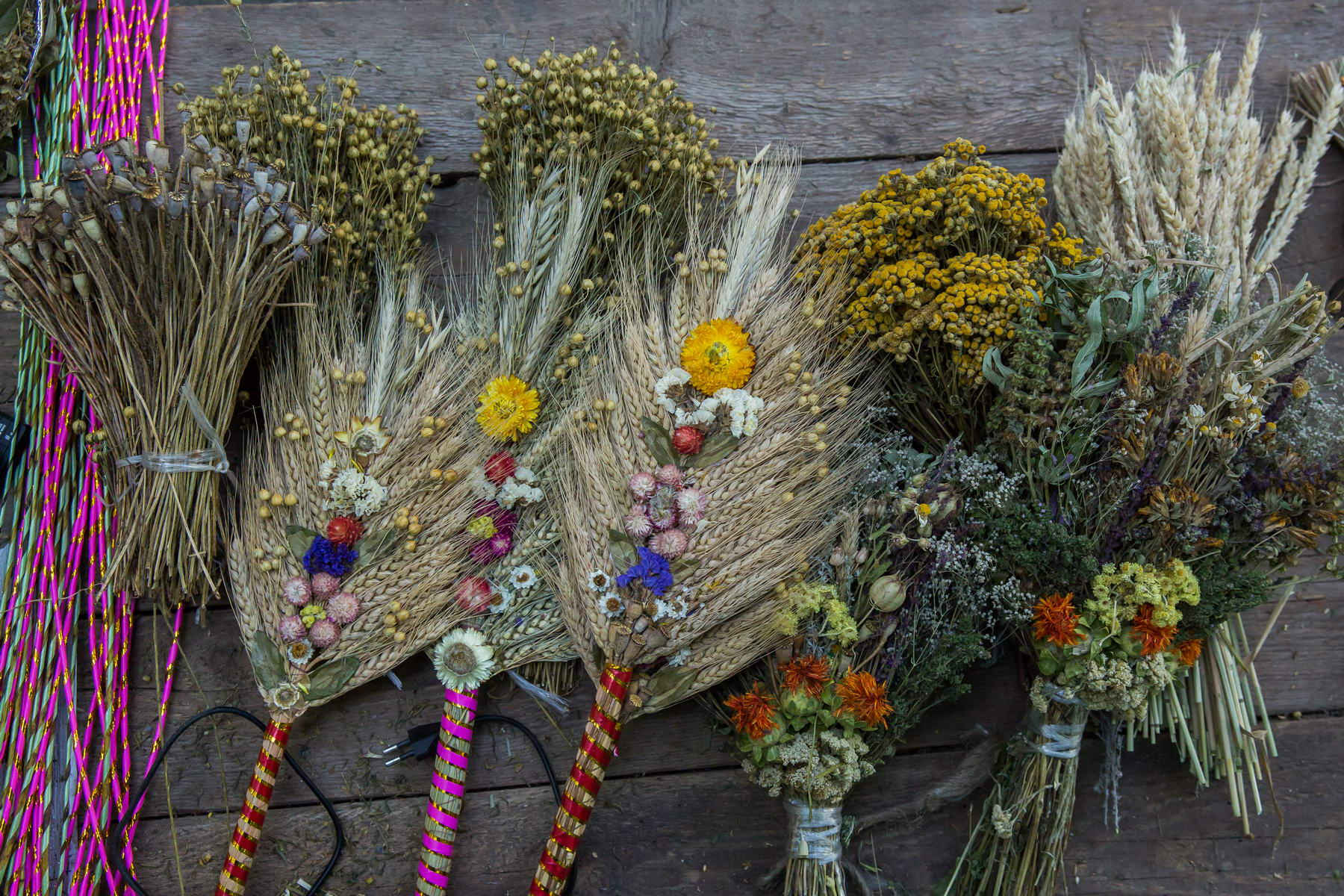 The village creating Ukraine’s eco-friendly iconic brooms ~~