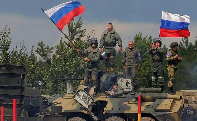 Russia flexes its muscles on Ukrainian borders, but a full scale attack will cost too many lives, experts say