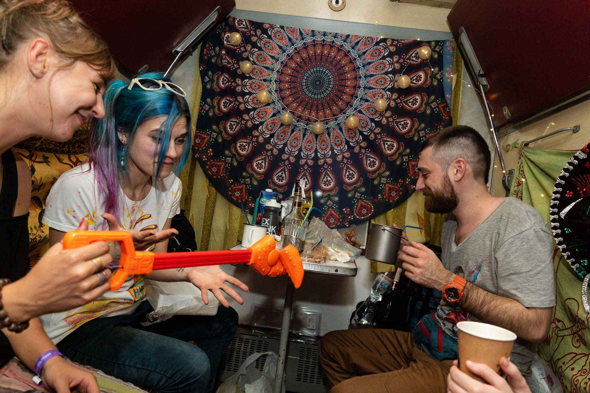 GogolTrain: Europe’s first art train amps up Ukraine’s cultural mobility ~~