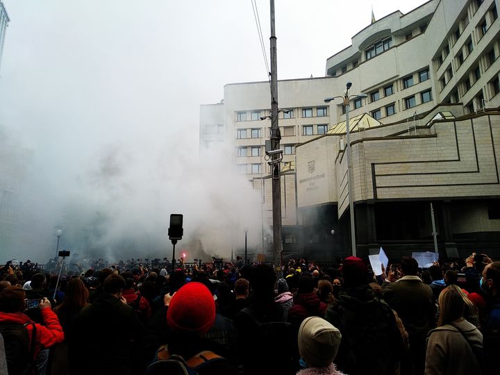 Ukraine ponders ways to stop “legal terrorists” in Constitutional Court