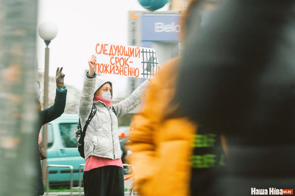 Lukashenka’s crackdown on protesters is increasingly brutal, over 1000 detained this Sunday ~~