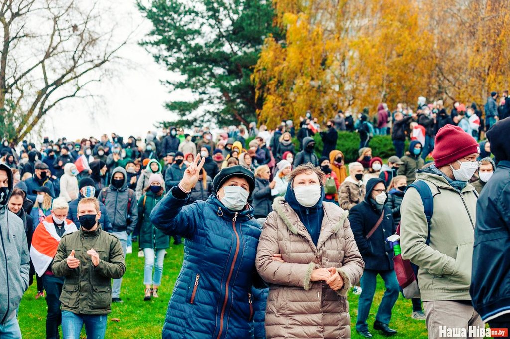 Lukashenka’s crackdown on protesters is increasingly brutal, over 1000 detained this Sunday ~~