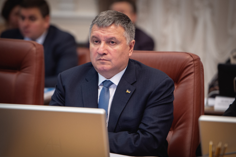 Eventful week in Ukraine: “eternal” minister resigns, judicial reform kicks off, IT bill adopted, cannabis bill fails