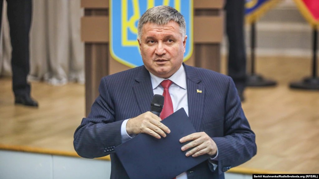 “Eternal” Minister of Interior Avakov leaves. Ukraine’s police problems ...