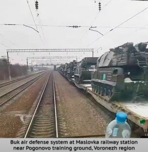 A train of Russian military equipment in Voronezh Oblast, which borders on the east of Ukraine. Photo via CIT. ~