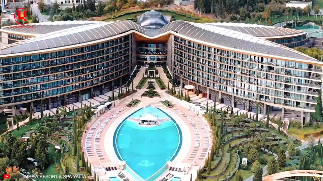How Crimean hotel Mriya keeps winning the British World Travel Awards despite EU sanctions