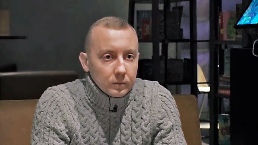 Russia builds up troops near Ukraine for blackmailing, not invasion, ex DNR hostage Stanislav Aseyev believes
