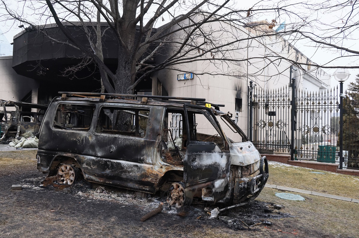 2022 protests in Kazakhstan, burnt car, pogrom