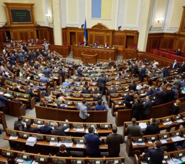 Ukraine’s Parliament allows leave for military personnel during martial law
