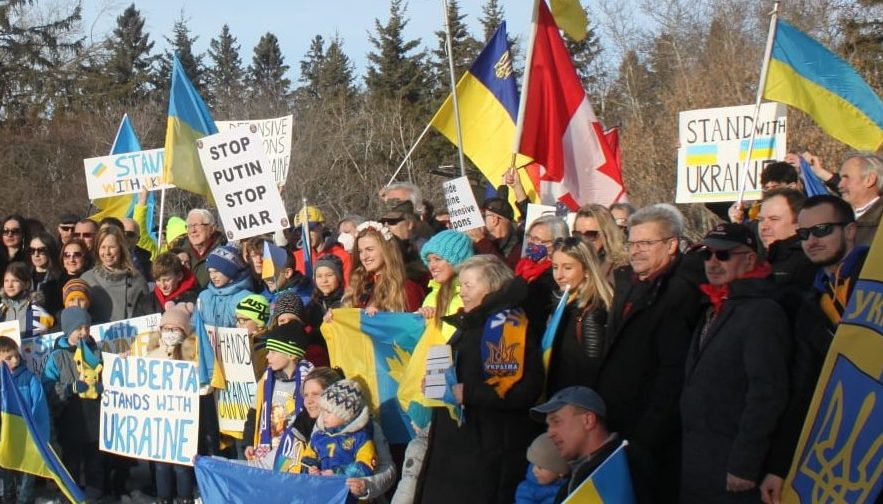 Rallies of solidarity with Ukraine take place in Canada, US, EU, Brazil