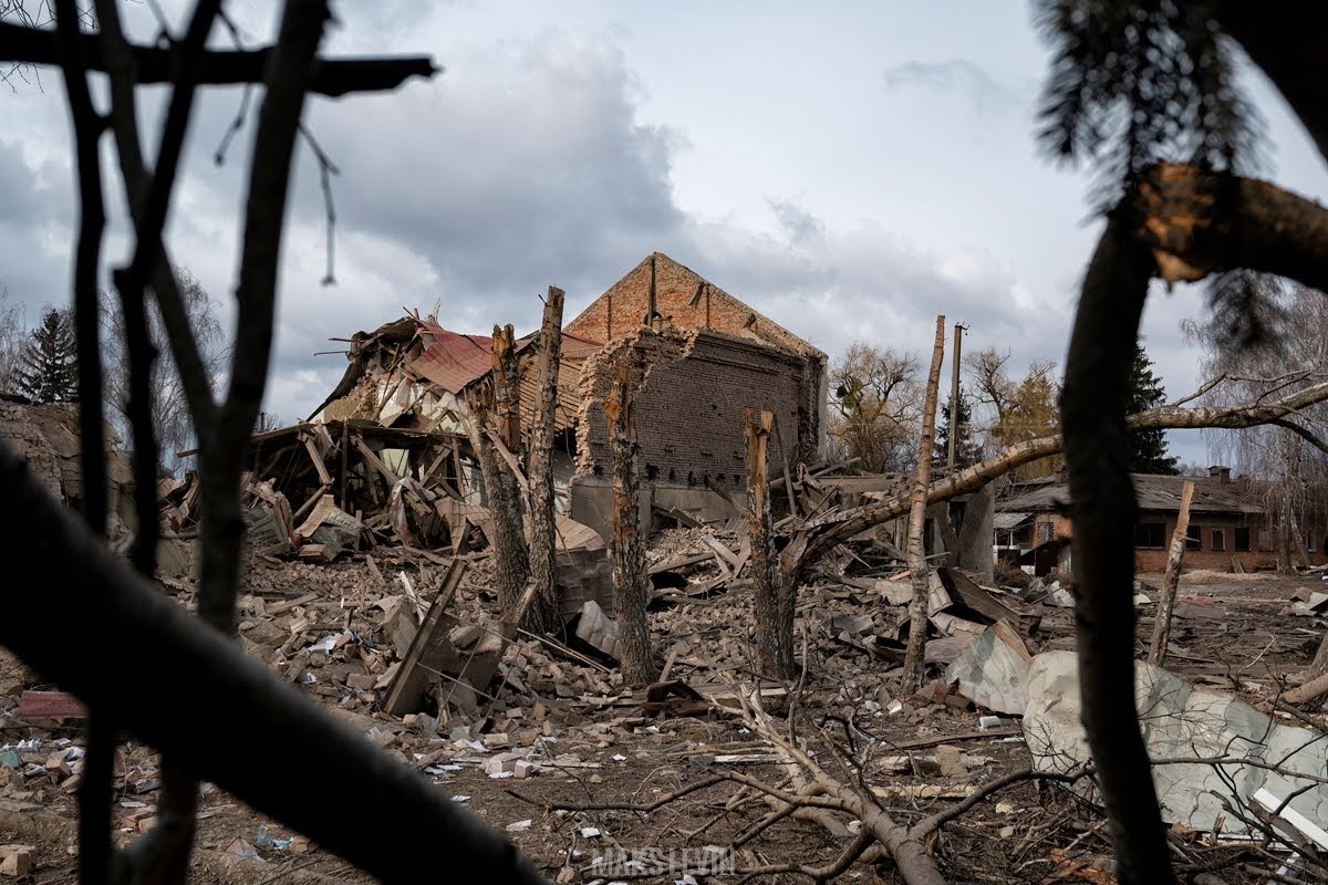 A Ukrainian town razed by bombardment of invading Russian troops. March 2022. The Russo-Ukrainian War (2014-present). (Photo: Maks Levin)