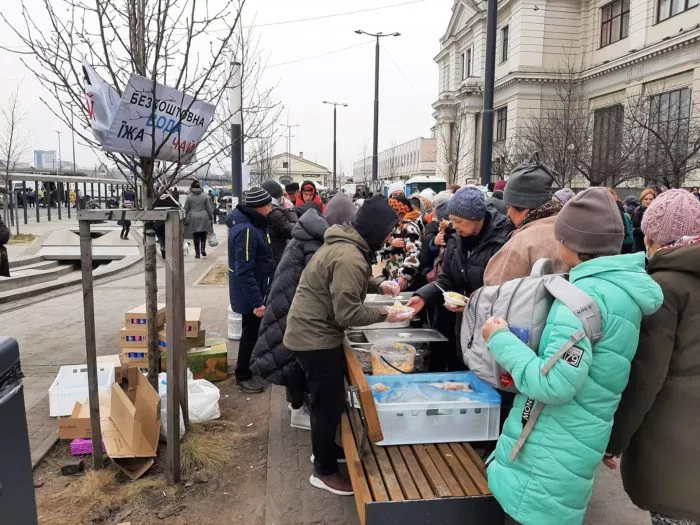 Lviv train station refugees