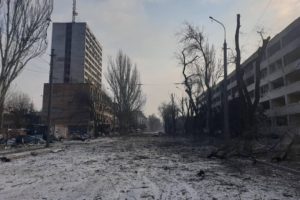 Besieged Mariupol: How Russia obliterated a nearly half million city in one month (photos)