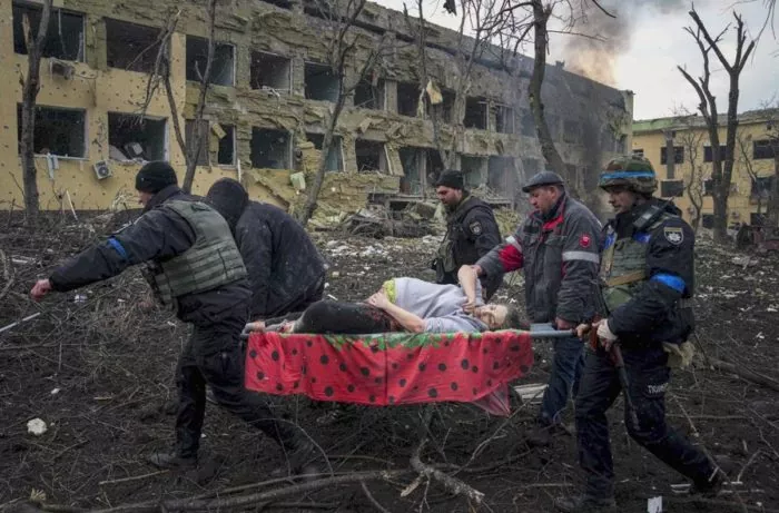 Mariupol Maternity hospital Putin war crimes