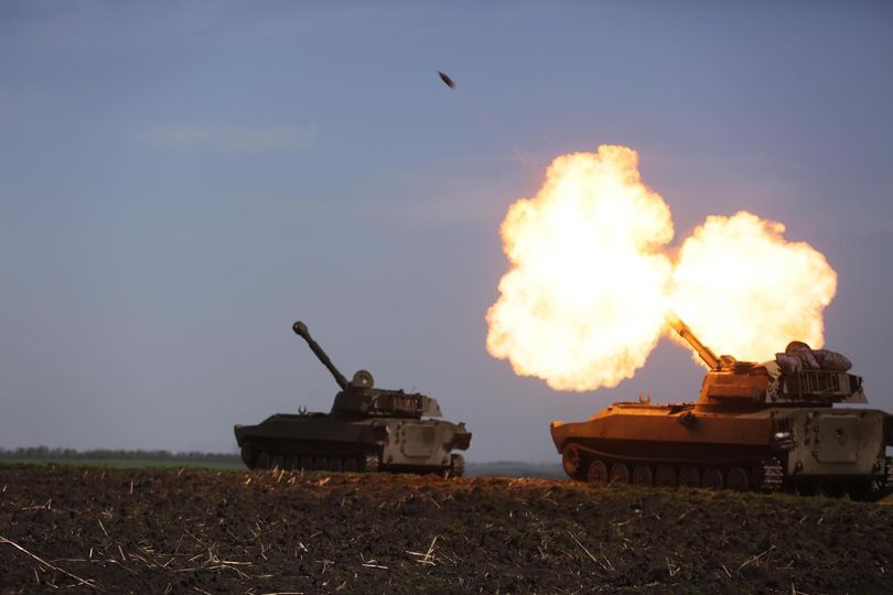 Artillery to Ukraine