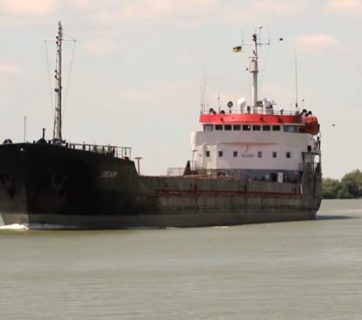 A grain shipment passing through the Bystre Canal (Source: screen capture of Bryz video)
