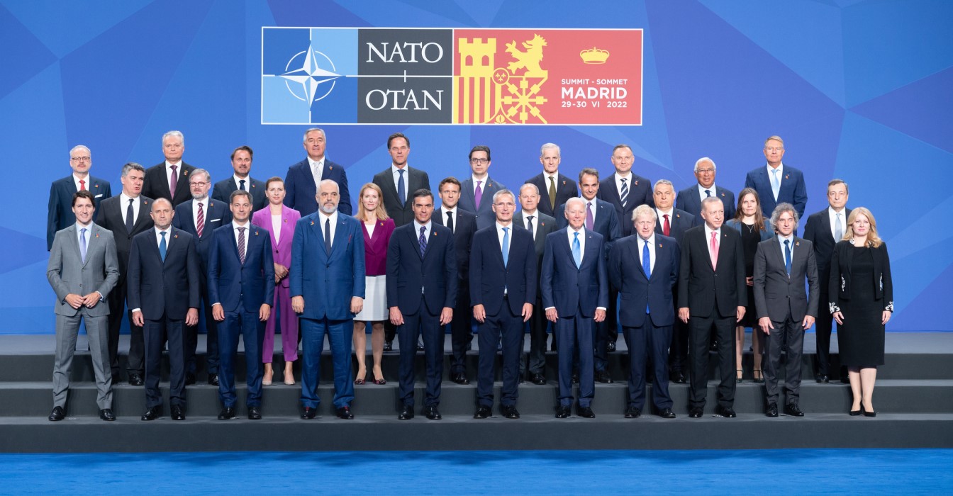 Official portrait of NATO Heads of State and Government at the Summit