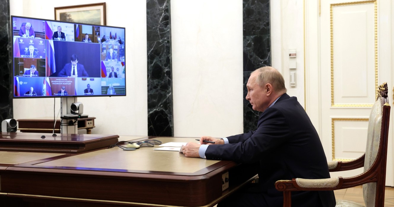 Putin meeting with top government members via videoconferencing on July 8, 2022 (Source: kremlin.ru)