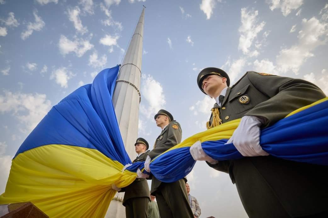 Ukrainian flag Ukraine is united