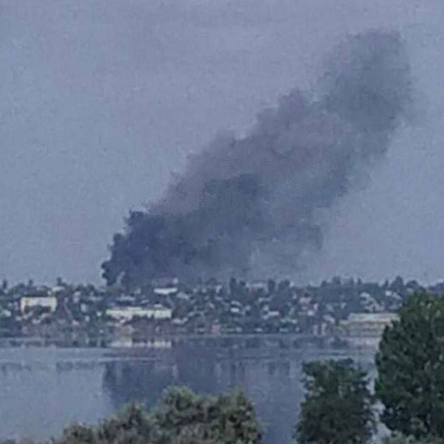 beryslav russian base on fire 29 aug 2022