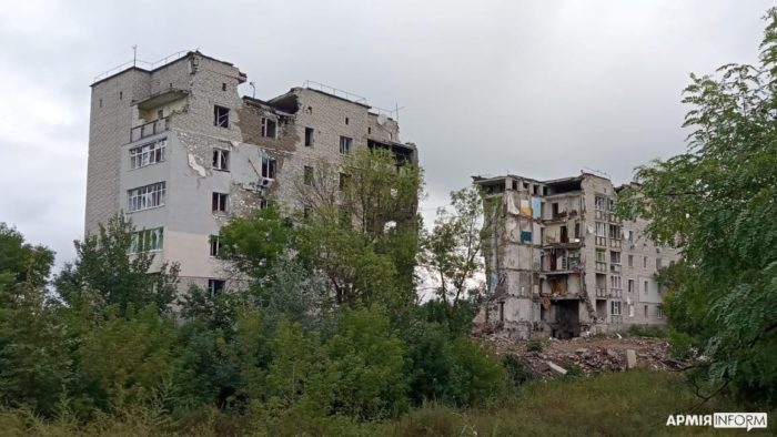 Izyum Russia missile strike civilian residential areas