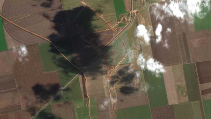 Russian trenches near Novotroits’ke, Kherson Oblast, southern Ukraine, observed on November 15, 2022. Satellite image by Maxar Technologies ~