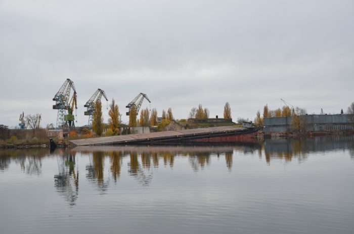 Kherson barge