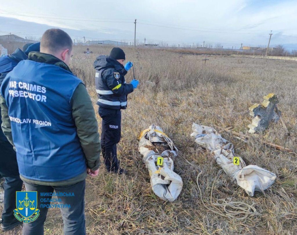 Bodies of men with torture signs found after Russian occupation in Ukraine’s south