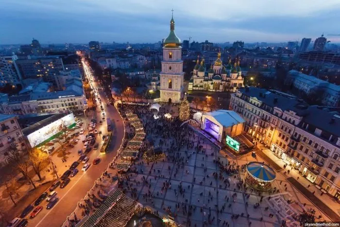 sofiyivska square kyiv ukraine