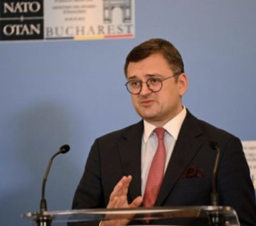 foreign minister of ukraine dmytro kuleba
