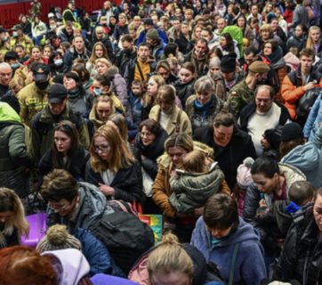 ukraine refugees largest wave since world war