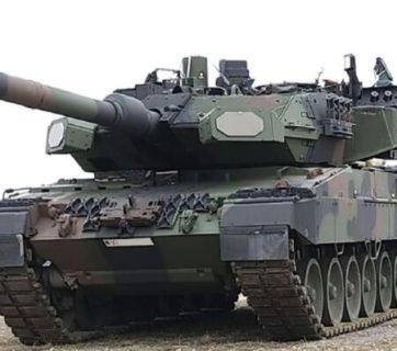 Poland to start training Ukrainians on Leopard tanks in “non standard action” for Germany