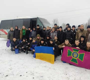 Ukraine returns home 116 POWs from Russian captivity in another exchange