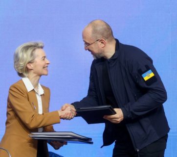 European Commission to allocate EUR 1 billion to help Ukraine rebuild schools and hospitals
