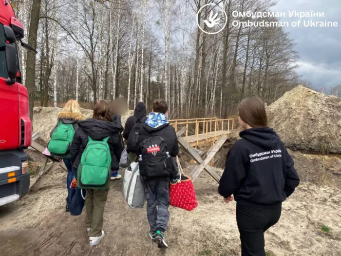 On 21 March, Ukraine returned 15 more children who were deported to Russia. In total, from the start of the Russian invasion, Ukraine has managed to return home 308 children. Photo: Ombudsman of Ukraine’s office ~