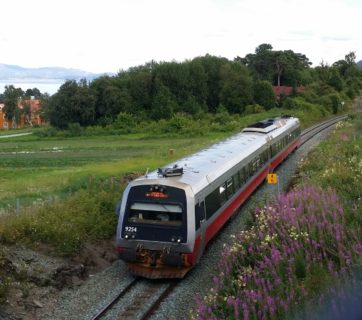 Norway gifts 12 diesel trains to Ukraine — Transport Minister Nygård