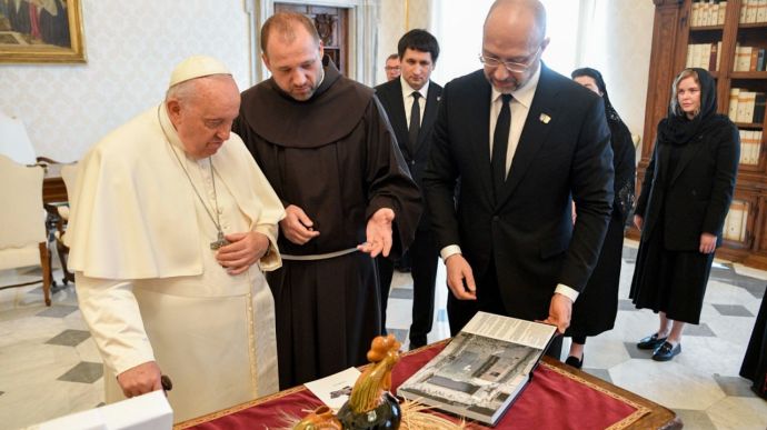 Ukraine PM presents Pope Francis with photo album of Russian crimes