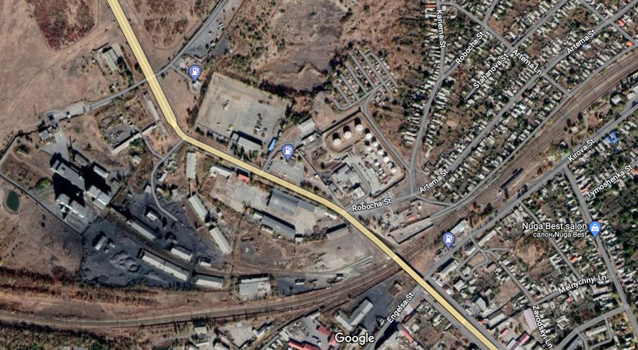 Rovenky oil depot (location) on Google Maps’ satellite image. ~