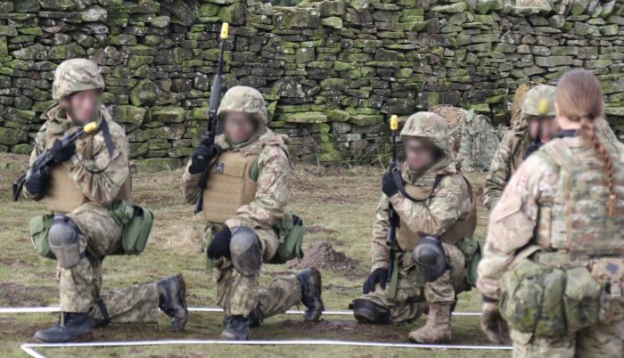 In the UK, Danish instructors train the Ukrainian military in positional combat operations