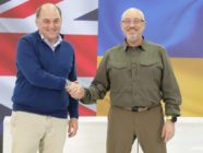 UK Defense Secretary Ben Wallace with Ukrainian Defenes Minister Oleksiy Reznikov in Kyiv. Photo: Dmytro Yurchenko