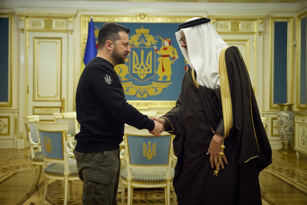 Zelenskyy welcomes Bahraini Foreign Minister in Ukraine for the first time