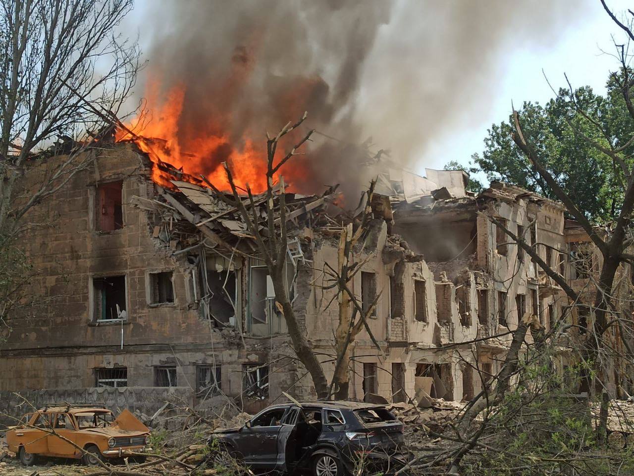 Dnipro City hospital destroyed by Russian missile strike: at least two civilians killed, 30 injured (updated)