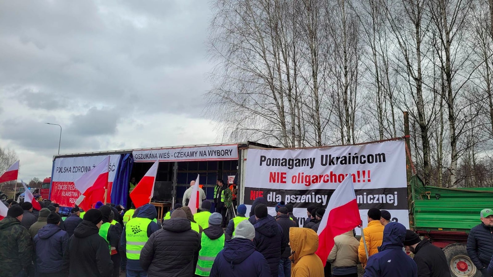 Protest of Polish farmers. Source: kurkul.com ~