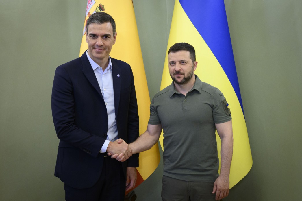 Spain signs a declaration of support for Ukraine’s accession to NATO, Zelenskyy announces
