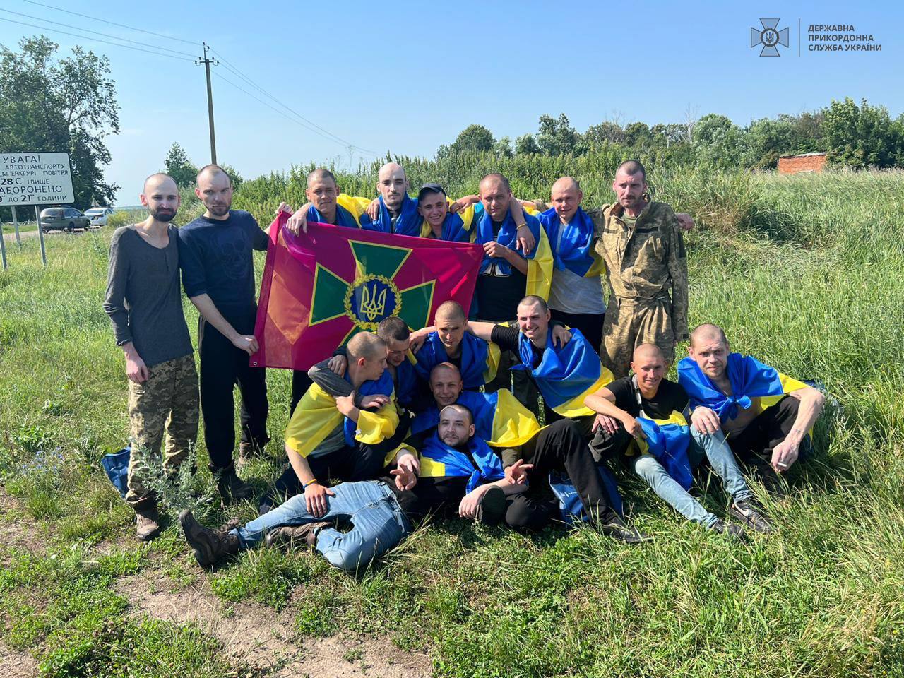 45 Ukrainian defenders return home from Russian captivity – Presidential Office